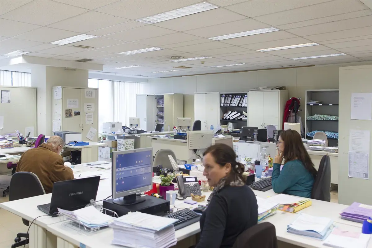 Los españoles asignaron el 41,4% de su salario bruto a impuestos, frente al 35,1% de la OCDE