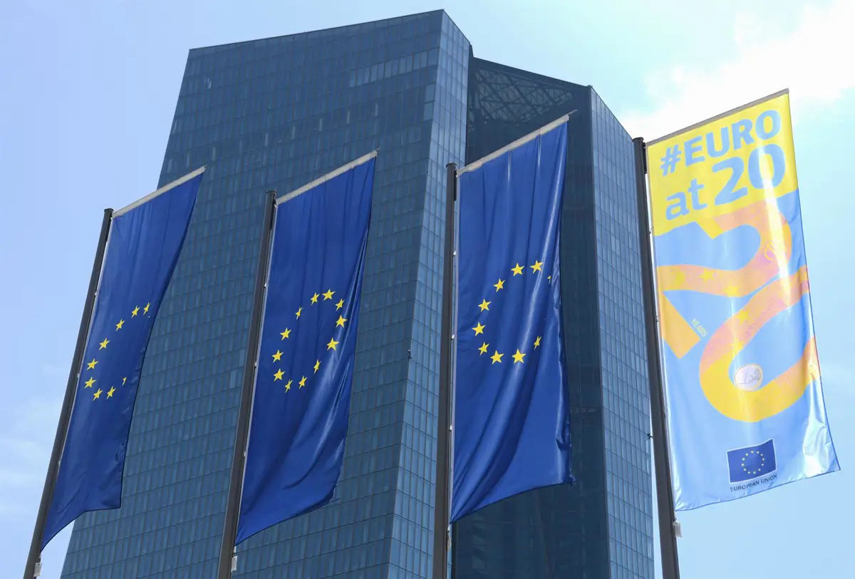 Miembros del BCE prefieren mantener los tipos de interés sin cambios en la próxima reunión