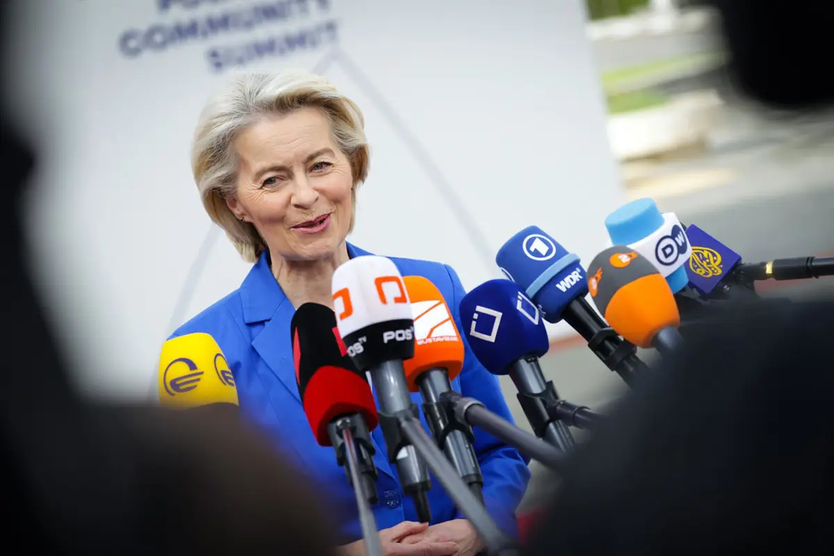 Von der Leyen reafirma que «un pacto es un pacto» ante las advertencias de aranceles de Trump